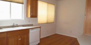 Spacious Ranch Patio Home in Desirable Southridge – Finished Basement & Garage Spacious Ranch Patio Home in Desirable Southridge – Finished Basement & Garage Gallery 5