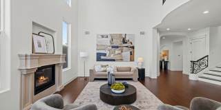 5011 Hayvenhurst Avenue Gallery 9