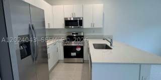 663 SE 13th St Cir Gallery 2