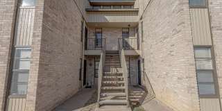 100 E Hillside Rd Gallery 1