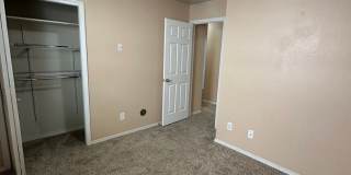 3 bedroom 2 bath home in beautiful Meridian neighborhood! 3 bedroom 2 bath home in beautiful Meridian neighborhood! Gallery 8