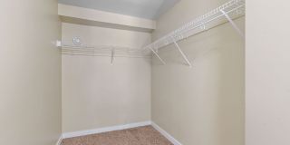 430 Oak Grove Gallery 13