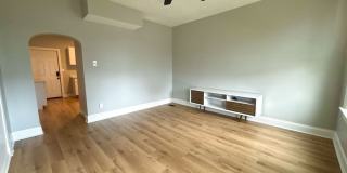 New Rehabbed 3BR Home Near German Village with Spacious Fenced In Yard Gallery 5