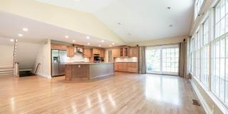 1688 Northlawn Boulevard Gallery 15