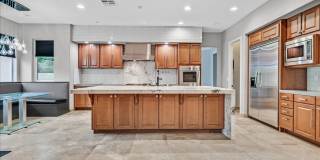 Fully Upgraded 5 Bedroom 4.5 Bathroom in Guard Gated Foothills Community! Gallery 5