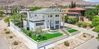 1701 ELM Street Gallery 113