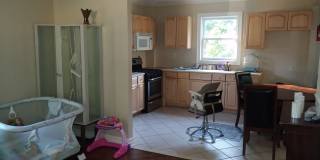 176 Thompson Avenue Gallery 1