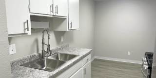 Richfield Square Apartments Gallery 2
