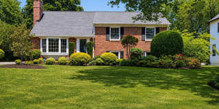 2212 REDDFIELD Drive Gallery 1
