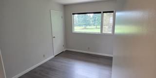 4 Bed 2 Bath Golf Course Living Gallery 13