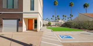 2502 E Paradise Lane Gallery 3