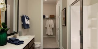 River House Gallery 8