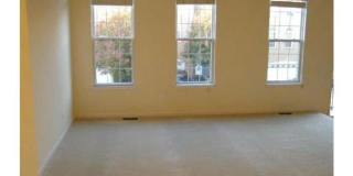 21505 TROWBRIDGE SQ Gallery 2