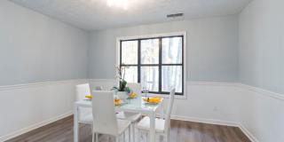 1213 Hanover Place Gallery 9