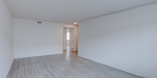 Village Victorian Gallery 5