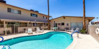 4848 N Woodmere Fairway Gallery 29
