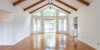2 Sassafras Lane Gallery 20