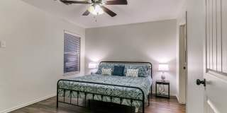 Modern 3BR/2BA Duplex | All Utilities Included | Downtown Edmond Gallery 19