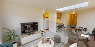 5307 LIVE CLOSE TO UNIVERSITY VILLAGE AND UW! Gallery 4