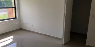 8883 Fontainebleau Blvd Gallery 10