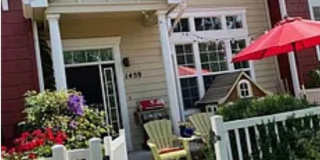 Charming 2BR Townhome in Castle Rock Gallery 1
