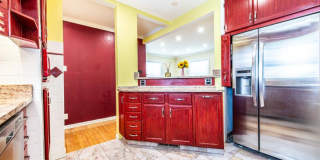 6611 West Foster Ave. Gallery 4
