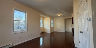 214 HAMILTON AVE Gallery 1