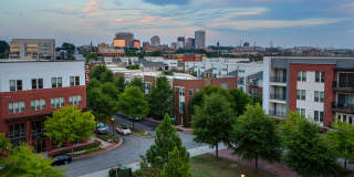 Sola Station Canalside Apartments Gallery 14