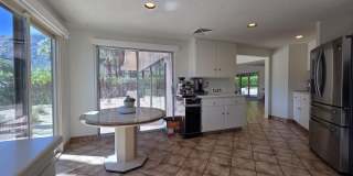 1303 N Rose Avenue Gallery 10