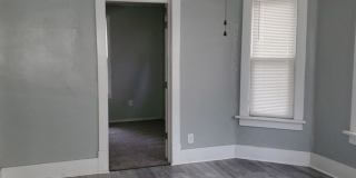 1615 Rowland Ave NE Gallery 4