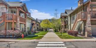 Park City Living Near Kimball Junction with Balcony Gallery 1