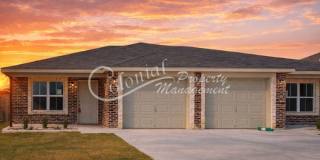 3204 Stonewall Unit B with 3BD/2BA Available End of March! Gallery 1