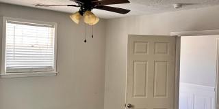 1621 12th Street Gallery 9