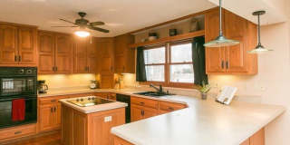 Huge 3-bedroom, 4-bath, 3-car garage townhome in Longfellow neighborhood Gallery 8