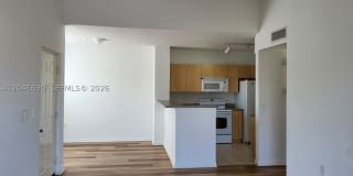 8070 N Nob Hill Rd Gallery 3