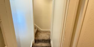 Updated 3-bedroom, 1 bath triplex in Springfield! Gallery 28