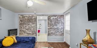 807 HOUSTON Avenue Gallery 3