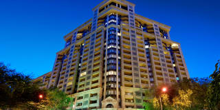 Courthouse Plaza Gallery 1