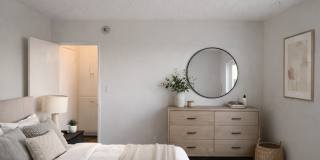 1300 Laurel Ave Gallery 8