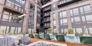 Ele Lower Greenville Gallery 26