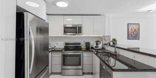 6545 Indian Creek Dr Gallery 3