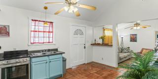 322 W Huisache Ave Gallery 10