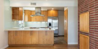 Spacious Upgraded Home in Prime Long Beach! Gallery 11