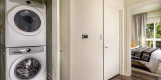 Ovelo Hollywood Gallery 18