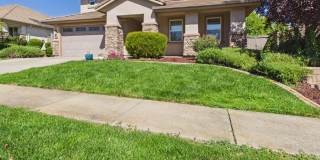 Solar Home Spacious 5-Bedroom in Blackstone with Resort Style Amenities Gallery 3