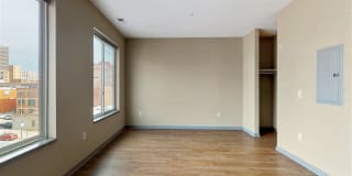 Jones 13 Gallery 76