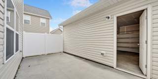 Morrisville End Unit Townhouse: Available June 10th Gallery 15