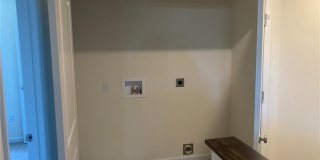 5004 Daggett Avenue Gallery 24