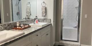 Charming and Elegant Home in Clovis District Gallery 16