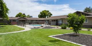 Sienna Place Gallery 19